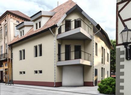 Доходный дом за 907 000 евро в Бад-Бергцаберне, Германия
