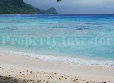 Island in Luganville, Vanuatu (price on request)