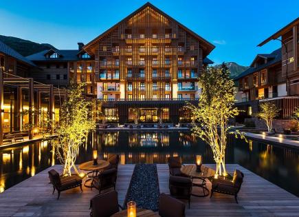 Отель, гостиница за 100 000 000 евро в Андерматте, Швейцария