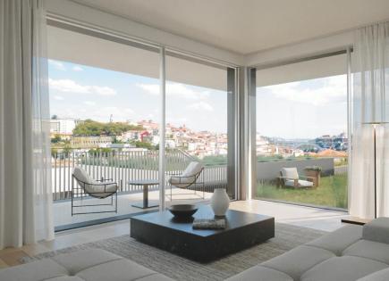 Flat for 355 000 euro in Vila Nova de Gaia, Portugal