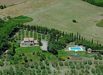 Дом за 800 000 евро в Валь-д’Орча, Италия