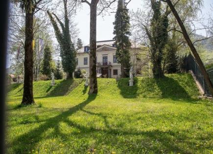 Дом за 850 000 евро в Словенске-Конице, Словения