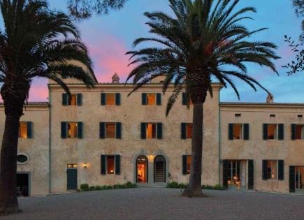 Villa in Monte Argentario, Italy (price on request)