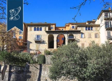 Апартаменты за 1 950 000 евро в Бергамо, Италия