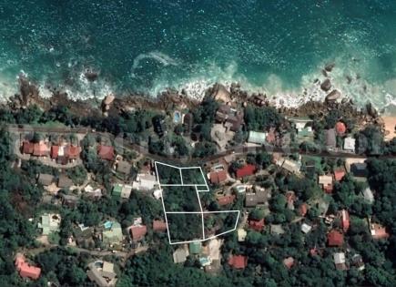 Land for 1 097 134 euro on Mahe, Seychelles