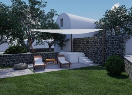 Villa for 425 000 euro on Santorini, Greece