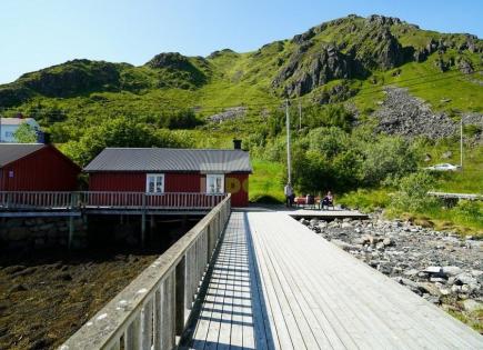 Commercial property for 225 000 euro on Lofoten, Norway