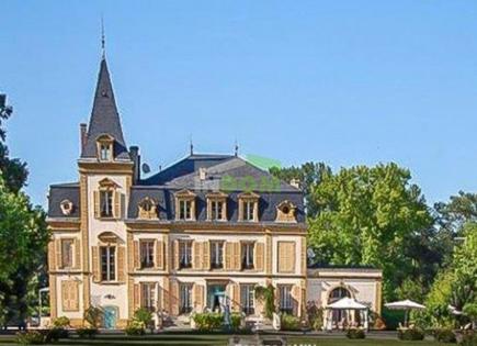 Замок за 2 100 000 евро в Тулузе, Франция