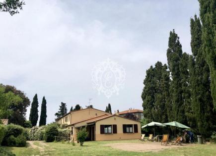 Дом за 340 000 евро в Кастаньето-Кардуччи, Италия