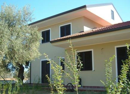 Апартаменты за 85 000 евро в Чиро-Марине, Италия