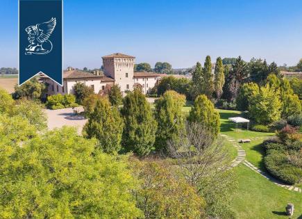 Замок за 2 900 000 евро в Пьяченце, Италия