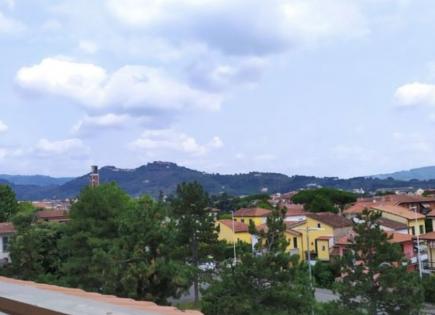 Flat for 90 000 euro in Montecatini Terme, Italy