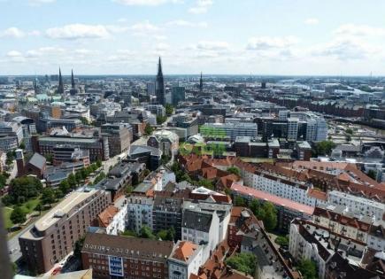 Hotel for 40 000 000 euro in Hamburg, Germany