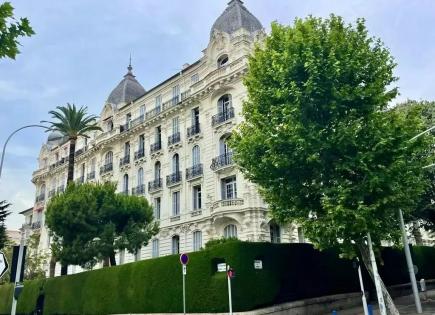 Апартаменты за 790 000 евро в Ницце, Франция