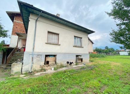 House for 49 000 euro in Dolna Banya, Bulgaria