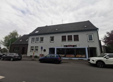 Доходный дом за 550 000 евро в Эммерих-ам-Райне, Германия