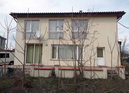 Дом за 85 000 евро в Тополе, Болгария