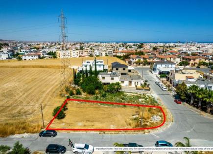 Land for 110 000 euro in Larnaca, Cyprus