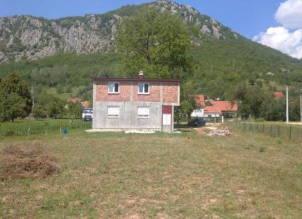 Дом за 68 000 евро в Никшиче, Черногория