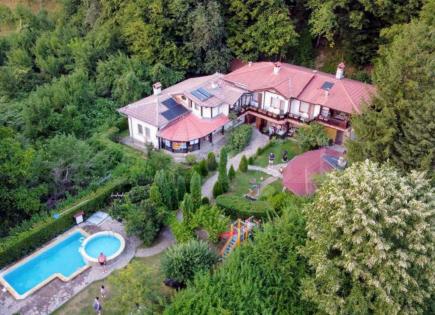 House for 410 000 euro in Apriltsi, Bulgaria