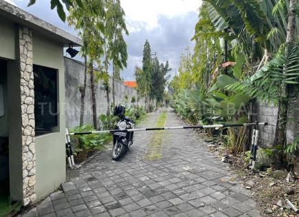 Land for 1 034 321 euro in Umalas, Indonesia