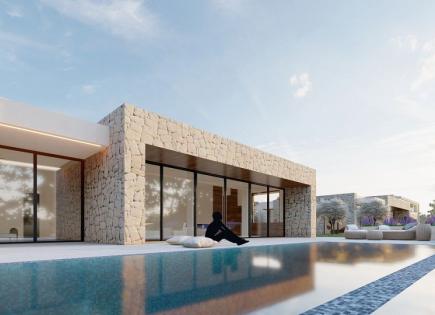 Villa for 1 300 000 euro in Herceg-Novi, Montenegro