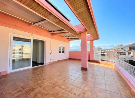 Penthouse for 1 500 euro per month in Palma de Mallorca, Spain