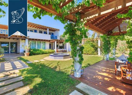 Villa in Agrigento, Italy (price on request)