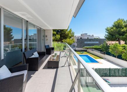 Апартаменты за 1 200 000 евро в Портальс-Ноус, Испания