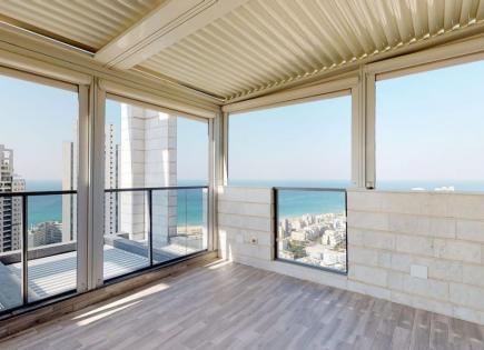 Penthouse for 3 450 000 euro in Bat Yam, Israel
