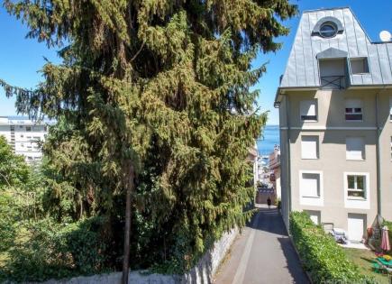 Apartment for 220 000 euro in Evian-les-Bains, France