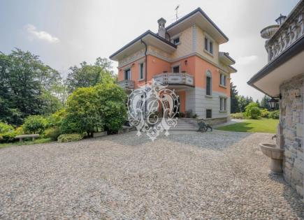 Villa for 2 300 000 euro in Gignese, Italy