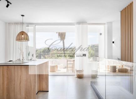 Flat for 650 000 euro in Marbella, Spain