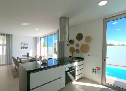 Дом за 399 000 евро в Калдаш-да-Раинья, Португалия