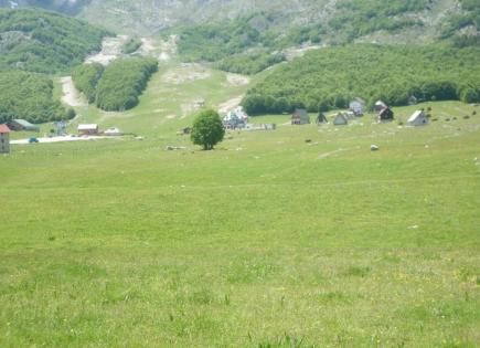 Земля за 635 000 евро в Жабляке, Черногория