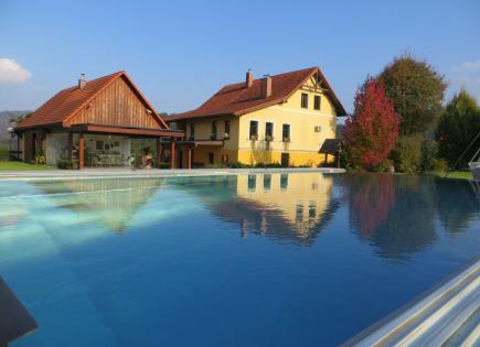 Дом за 820 000 евро в Ловренц-на-Похоре, Словения
