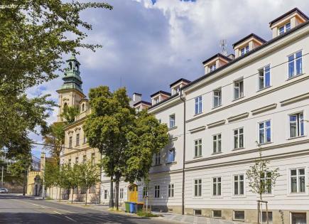 Commercial apartment building for 10 099 000 euro in Prague, Czech Republic