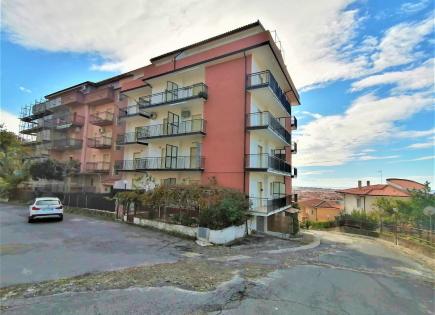 Квартира за 18 000 евро в Скалее, Италия