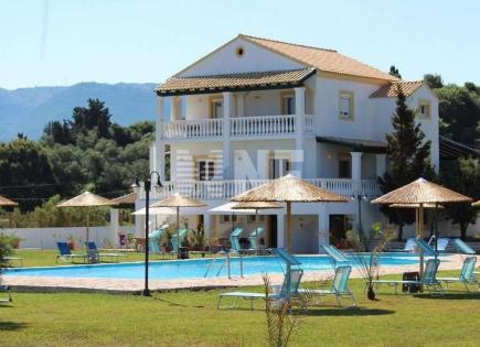 Отель, гостиница за 1 992 420 евро на Корфу, Греция