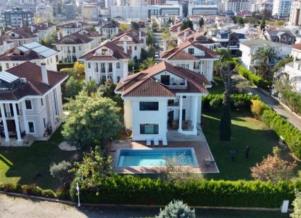 Вилла за 1 285 000 евро в Трабзоне, Турция