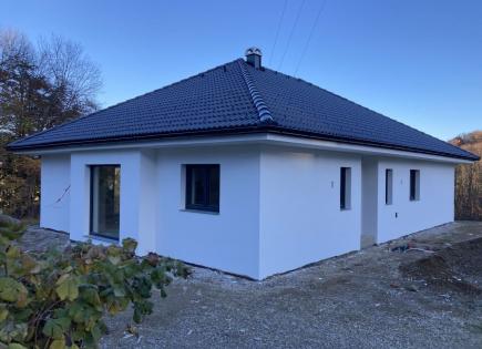 Дом за 238 900 евро в Шентиле, Словения