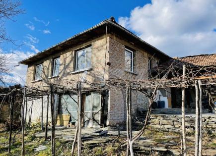 House for 52 000 euro in Dryanovo, Bulgaria