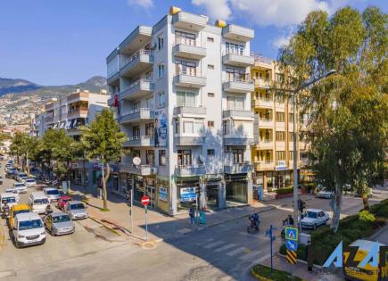 Shop for 208 euro per day in Alanya, Turkey