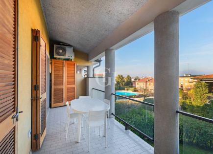 Апартаменты за 295 000 евро у озера Гарда, Италия