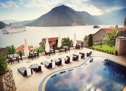 Отель, гостиница за 4 200 000 евро в Которе, Черногория