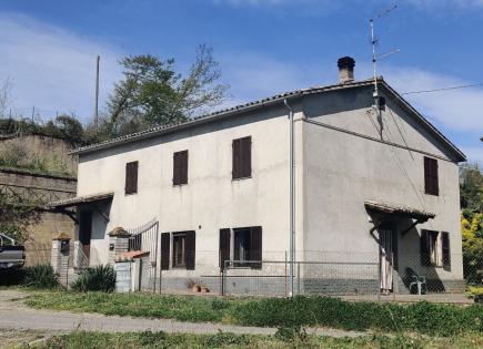 Квартира за 95 000 евро в Орвието, Италия