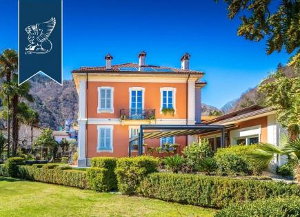 Villa for 1 850 000 euro in Cannobio, Italy
