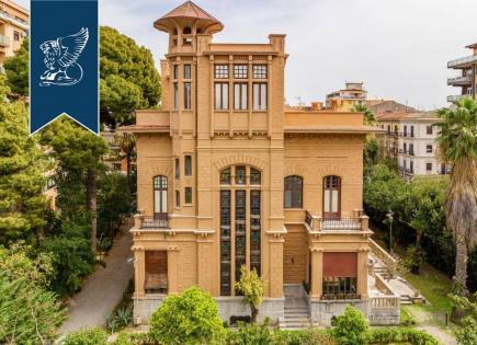 Villa in Palermo, Italy (price on request)