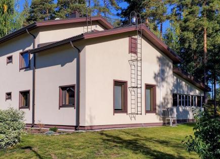 House for 450 000 euro in Taipalsaari, Finland