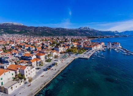 House for 999 000 euro in Trogir, Croatia